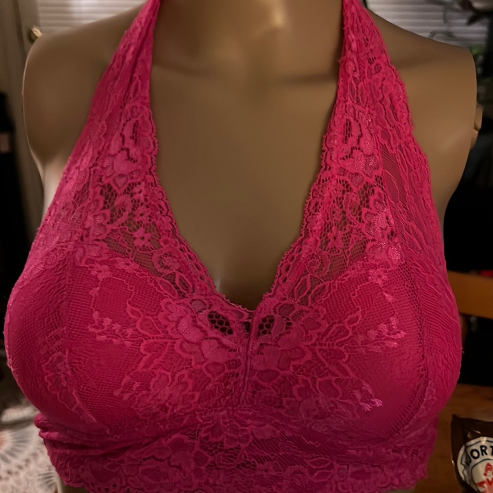 Black Fuchsia staples bra size small pink